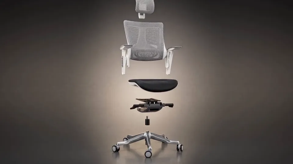 Silla de oficina desarmándose en piezas flotantes